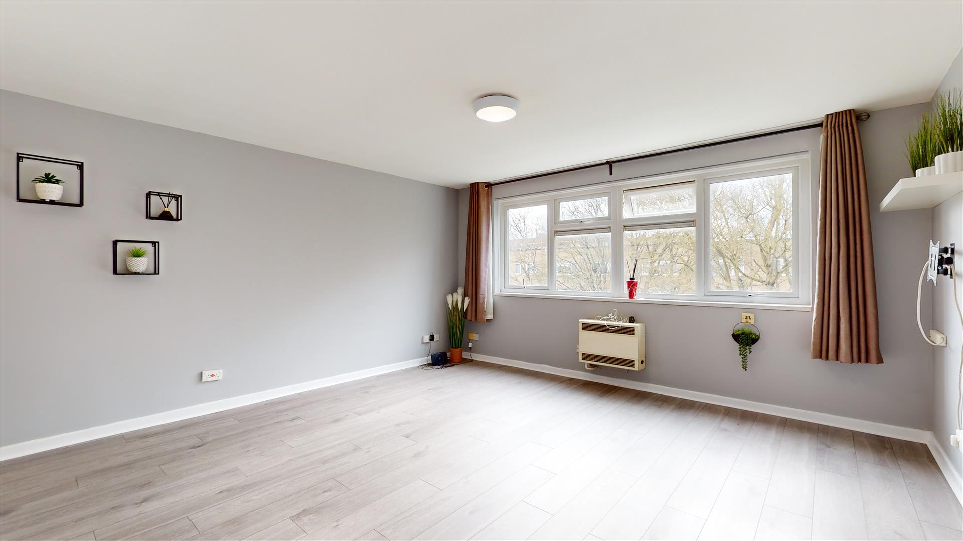 1 bed property in North Tenth Street, Milton Keynes